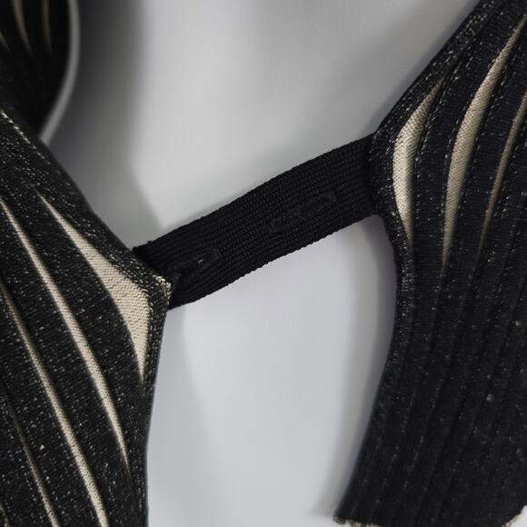 Tory Burch Runway Plaited Rib Shawl Cardigan Black Vanilla Flower Wrap XL NWT - Picture 8 of 13